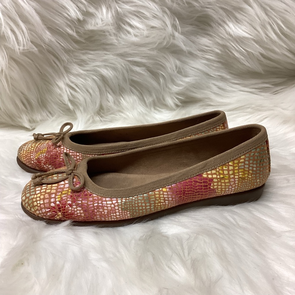 Aerosoles Women's Orange Tile Floral Ballet Flats - 6 1/2